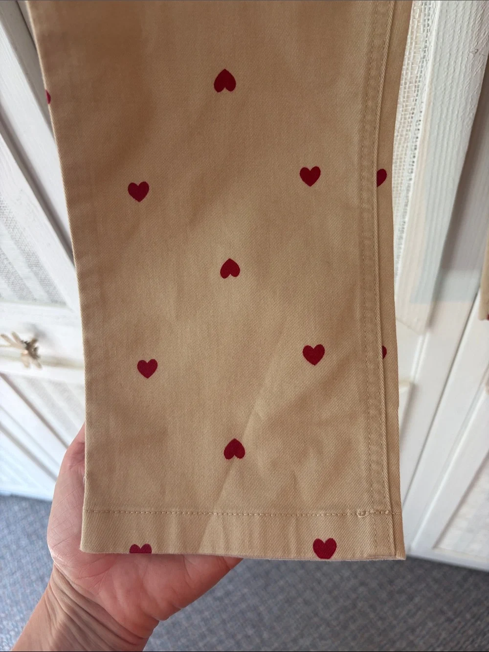 Very cute girls size 10 pants with red hearts. NWOT